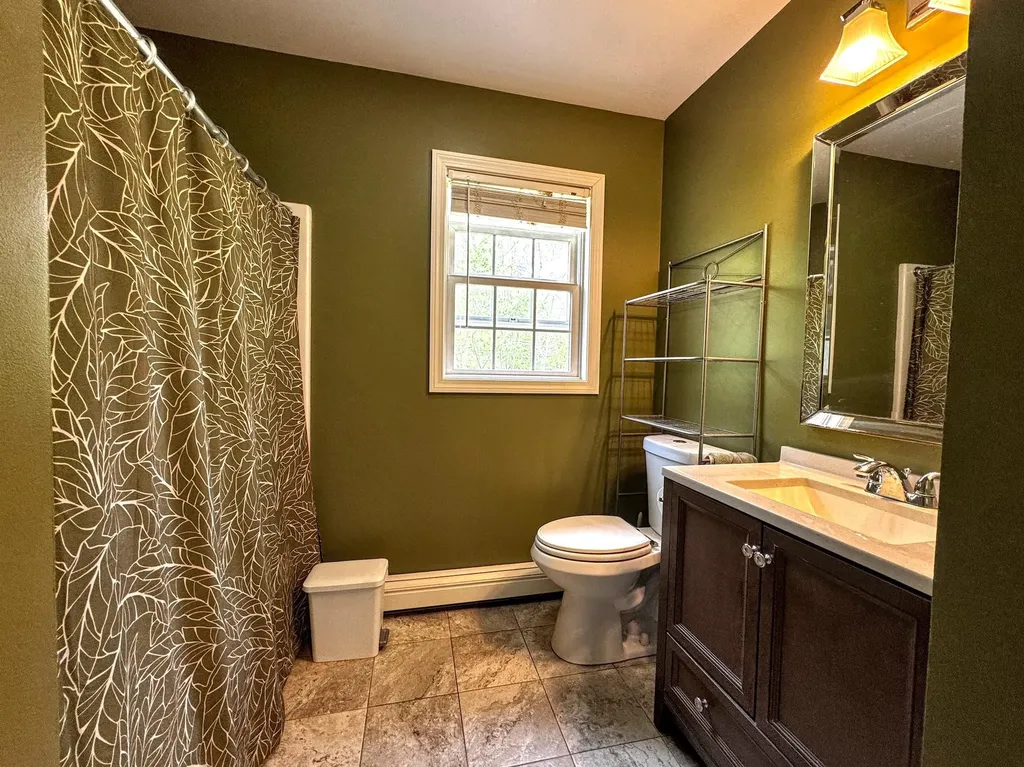 32 Albe Drive Bennington VT 05201