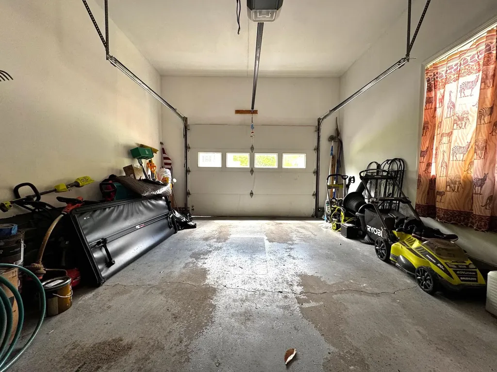 32 Albe Drive Bennington VT 05201