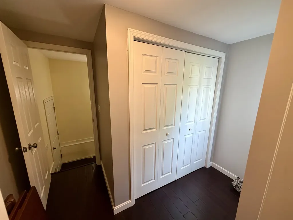 32 Albe Drive Bennington VT 05201