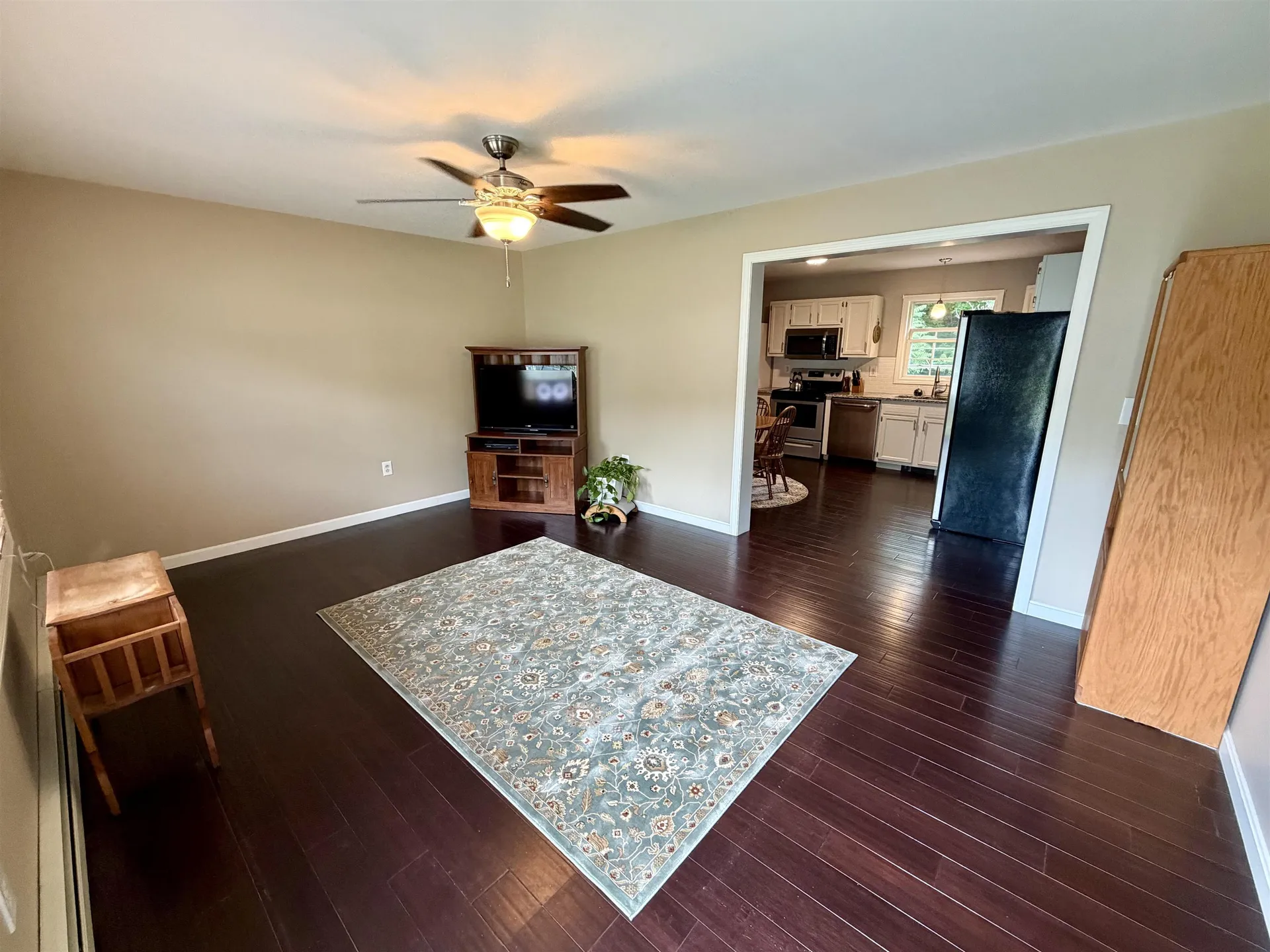 32 Albe Drive Bennington VT 05201