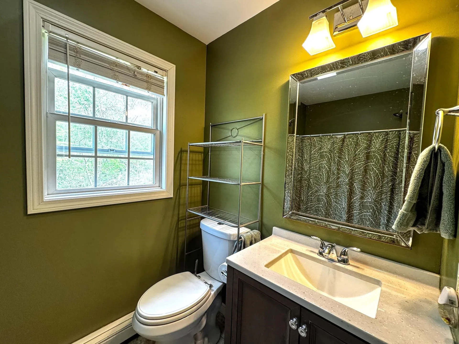 32 Albe Drive Bennington VT 05201