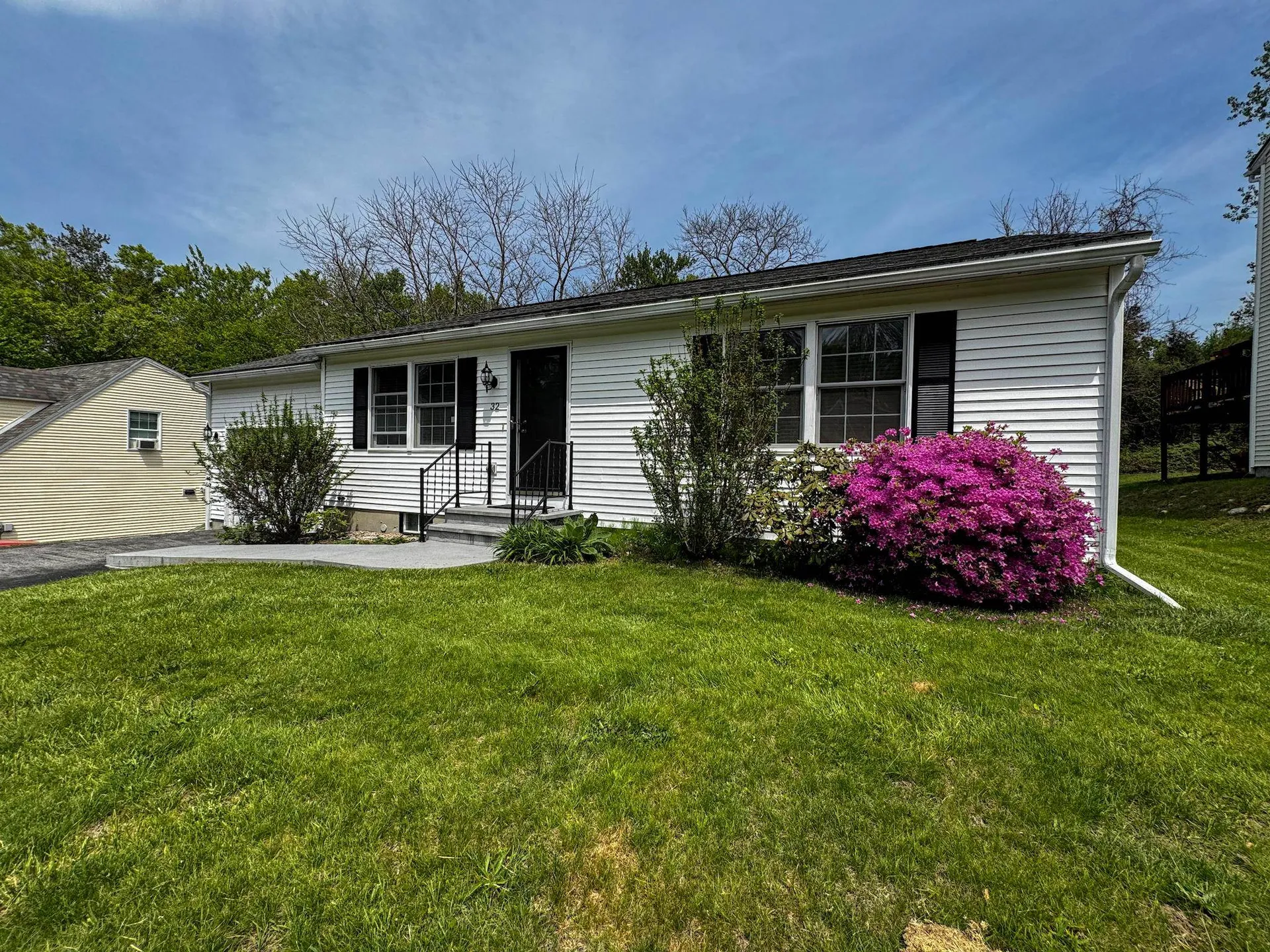 32 Albe Drive Bennington VT 05201