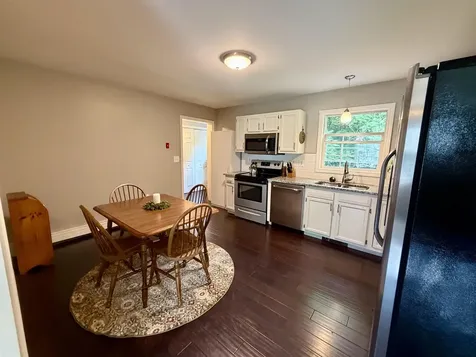 32 Albe Drive Bennington VT 05201