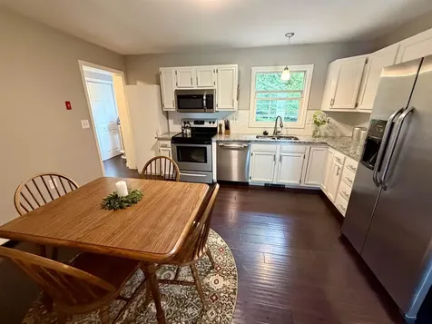 32 Albe Drive Bennington VT 05201