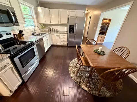 32 Albe Drive Bennington VT 05201