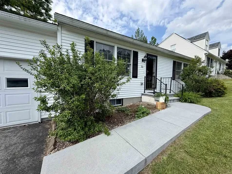 32 Albe Drive Bennington VT 05201