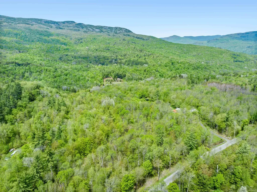 753 Scrabble Hill Road Duxbury VT 05676