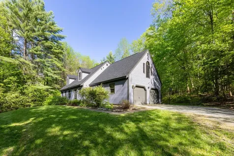 2 Carriage Lane Hanover NH 03755