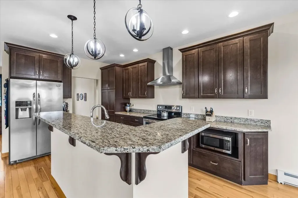 28 Rileys Way Highgate VT 05459