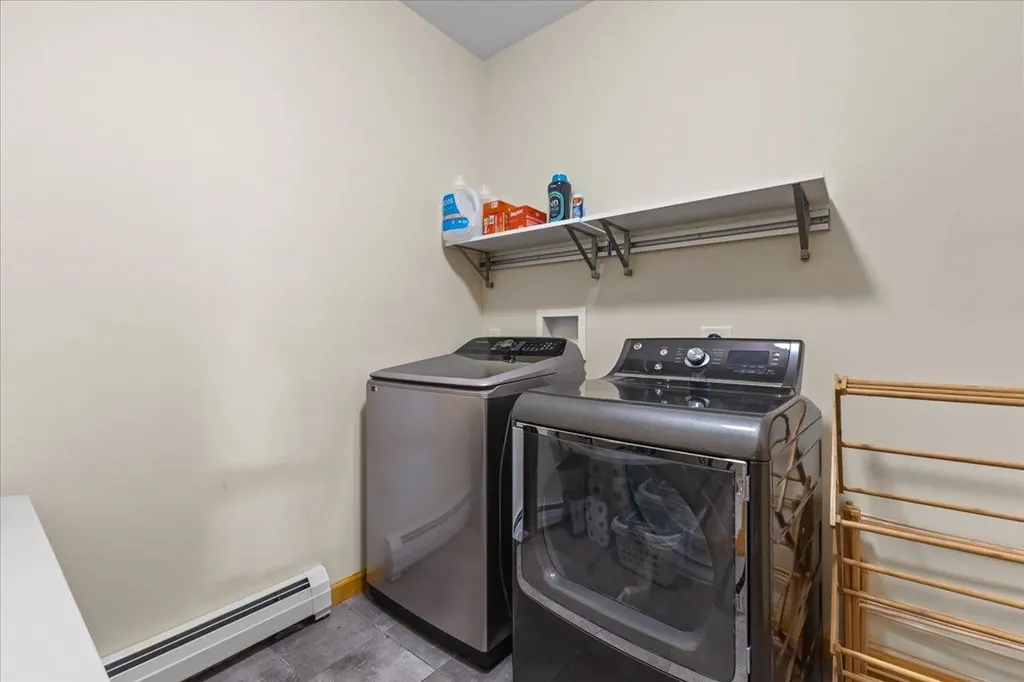 28 Rileys Way Highgate VT 05459