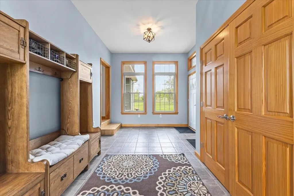 28 Rileys Way Highgate VT 05459