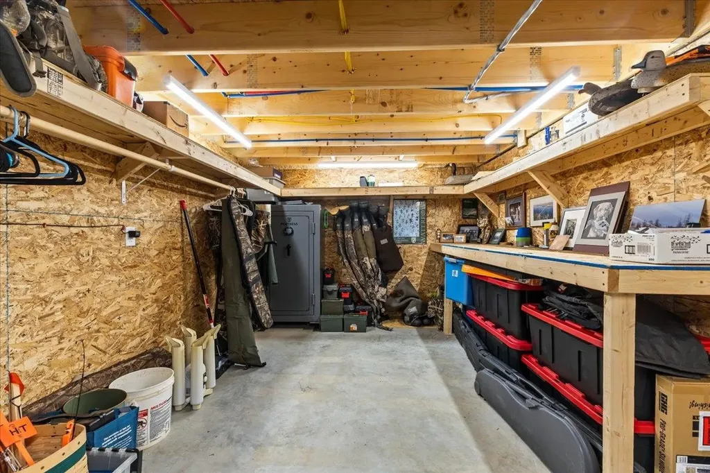 28 Rileys Way Highgate VT 05459