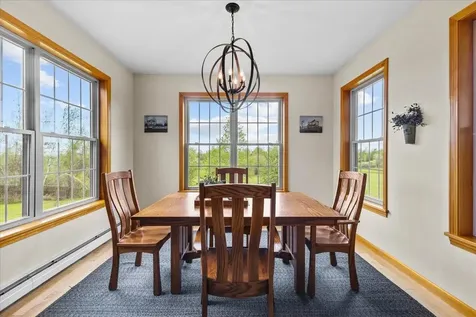 28 Rileys Way Highgate VT 05459