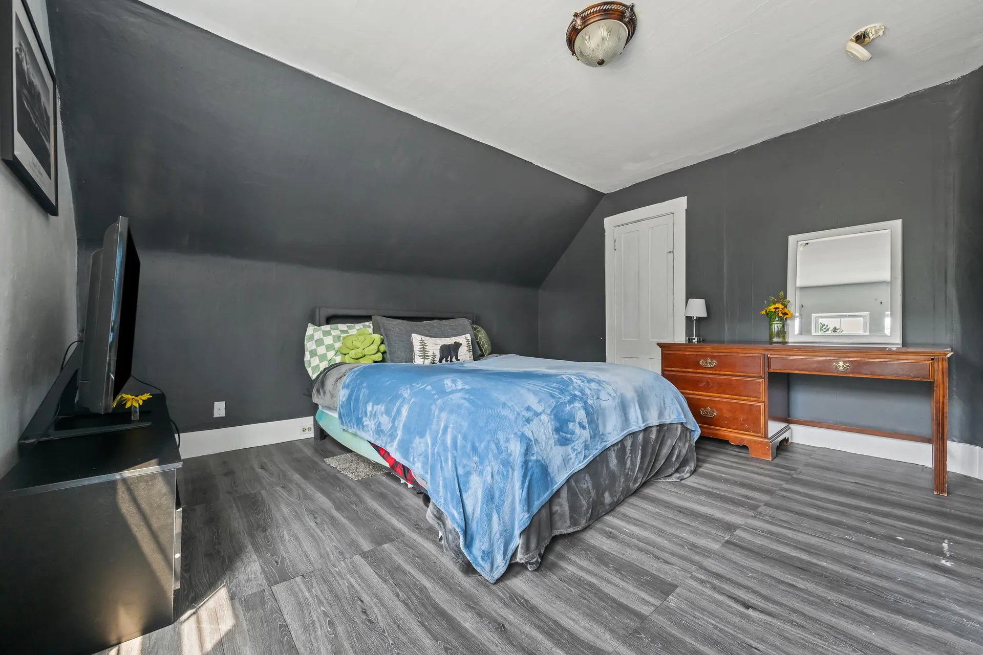 63 Mill Street Conway NH 03813