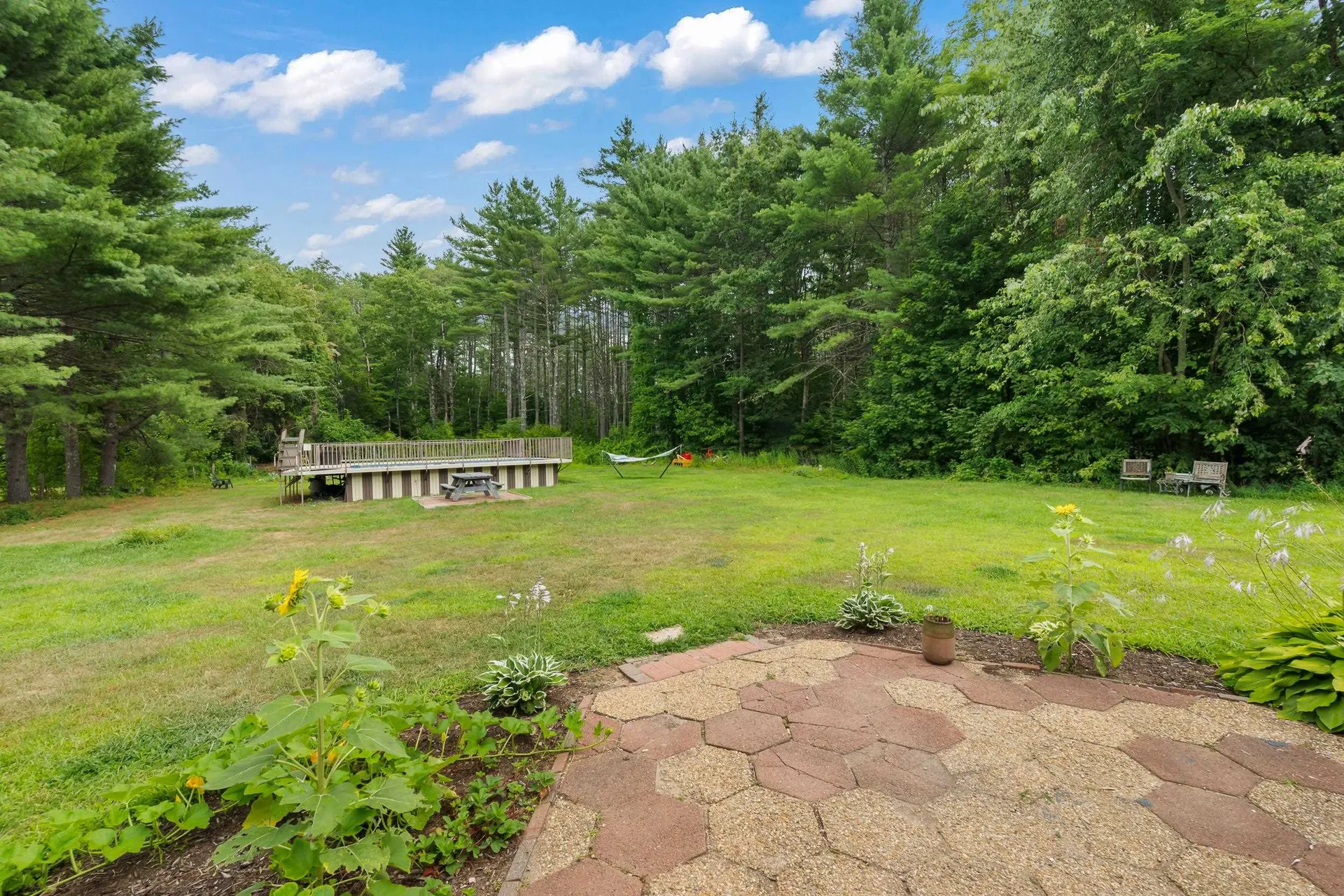 63 Mill Street Conway NH 03813