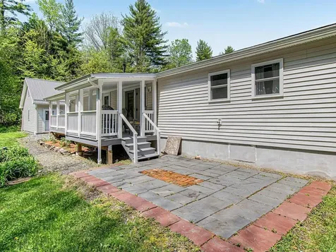 135 Duxfarm Estates Duxbury VT 05676