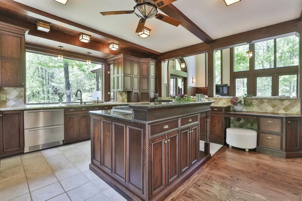 92 Potter Road Wilton NH 03086