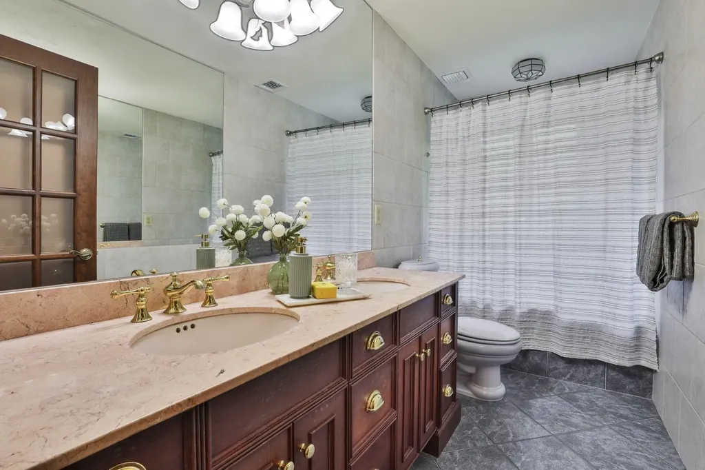 92 Potter Road Wilton NH 03086