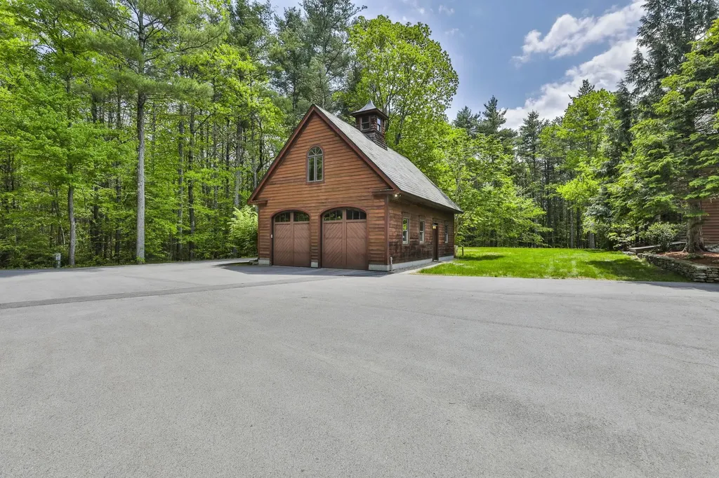 92 Potter Road Wilton NH 03086