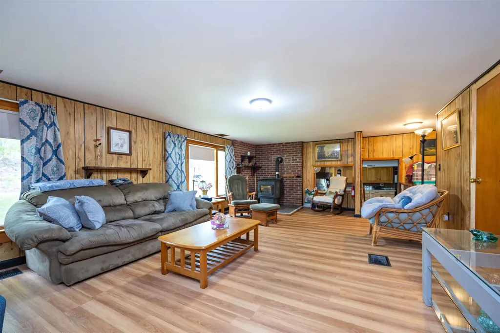 269 Suiter Road Waterford VT 05819
