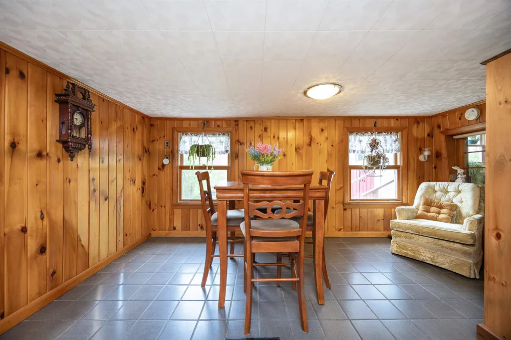 269 Suiter Road Waterford VT 05819