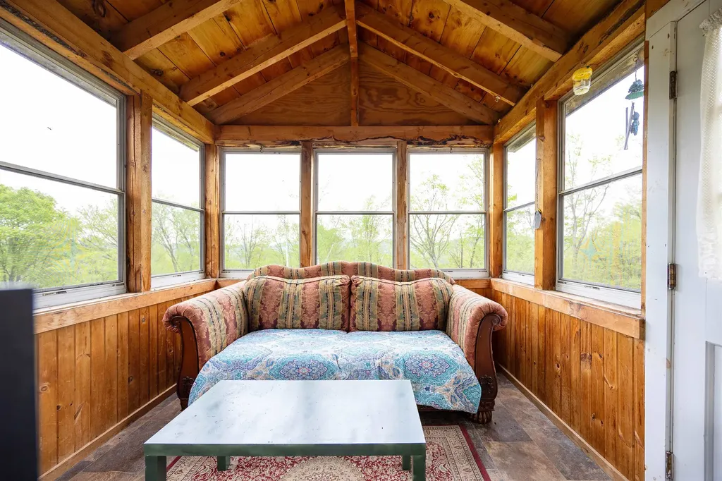 269 Suiter Road Waterford VT 05819