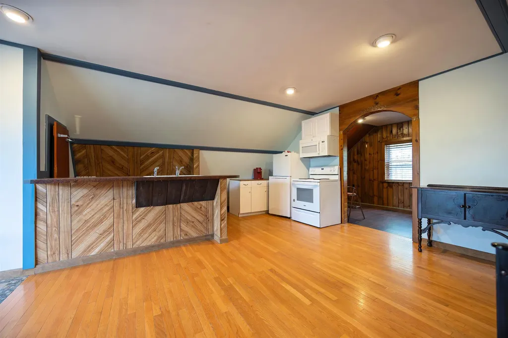 269 Suiter Road Waterford VT 05819