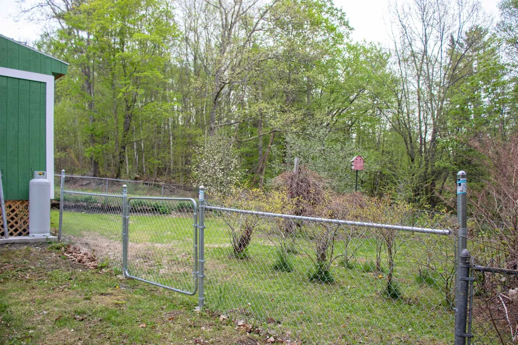 269 Suiter Road Waterford VT 05819