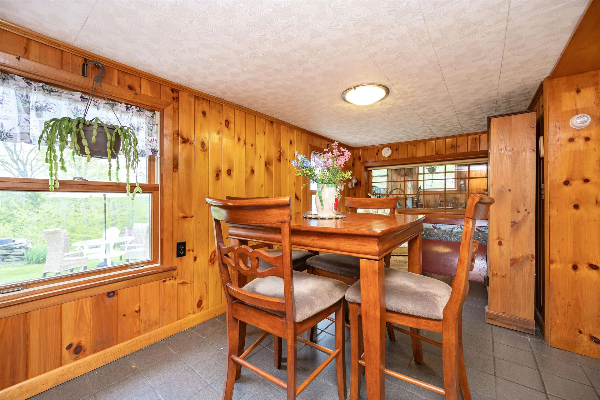 269 Suiter Road Waterford VT 05819