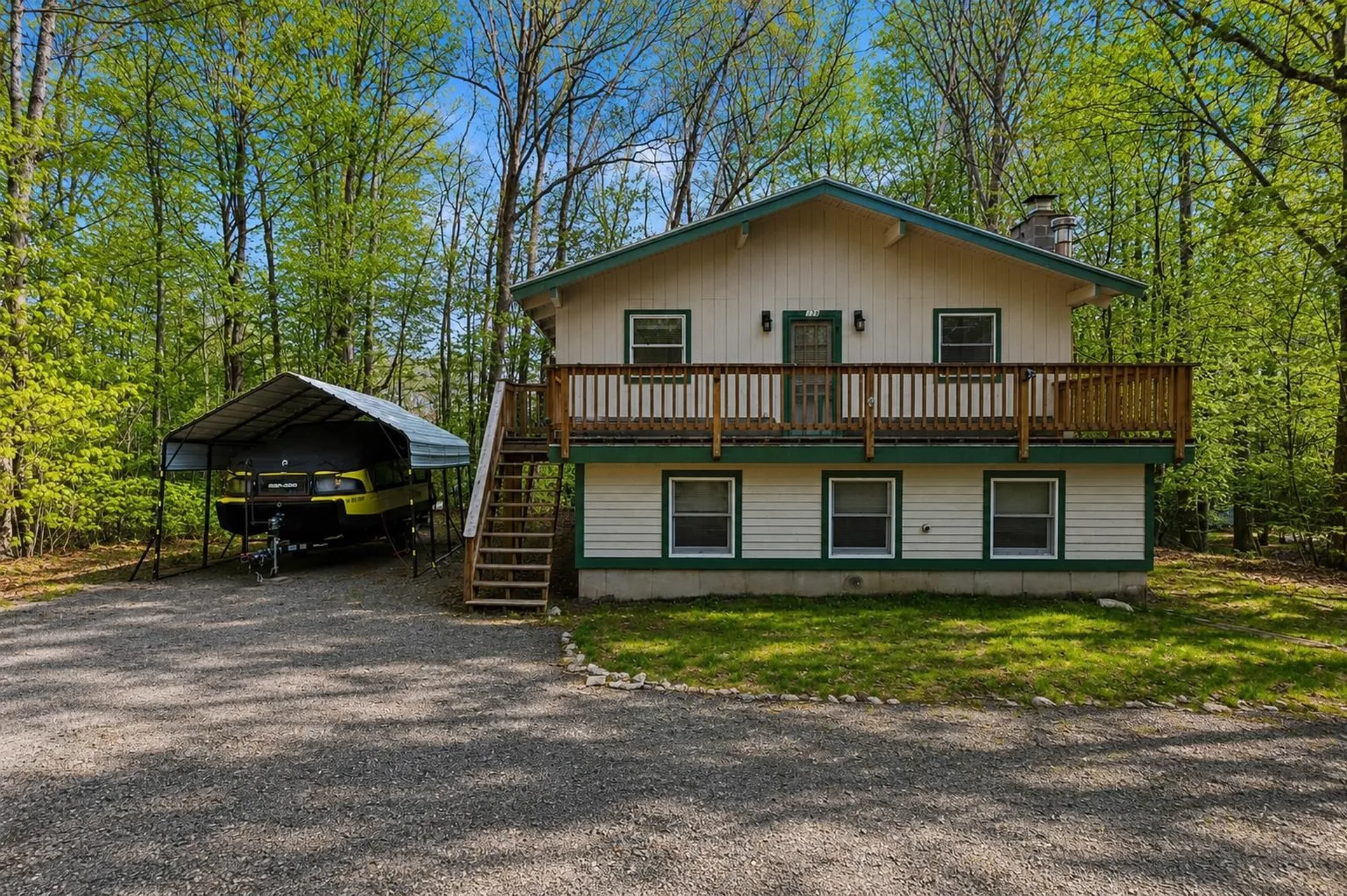 139 Wintersport Street Moultonborough NH 03254