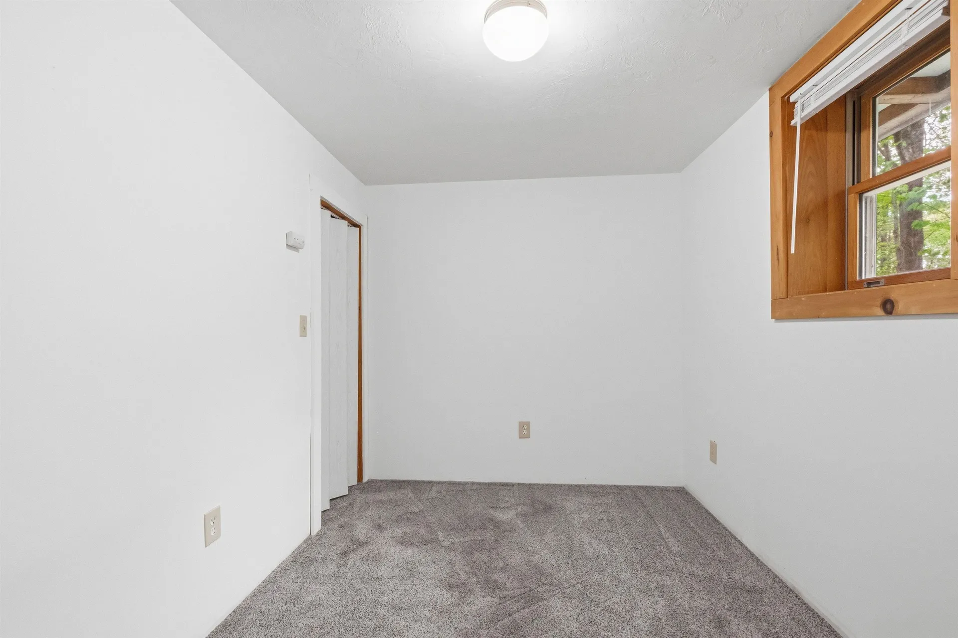 139 Wintersport Street Moultonborough NH 03254