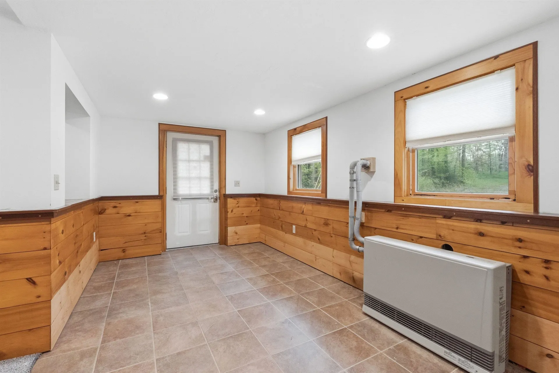 139 Wintersport Street Moultonborough NH 03254
