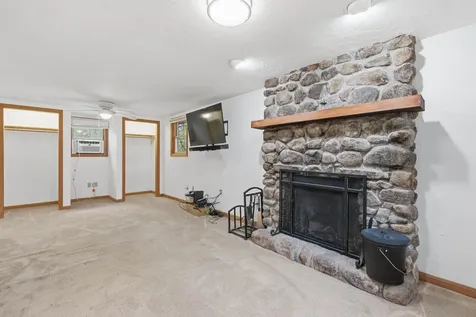 139 Wintersport Street Moultonborough NH 03254
