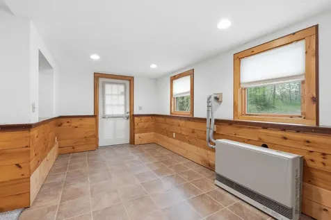 139 Wintersport Street Moultonborough NH 03254