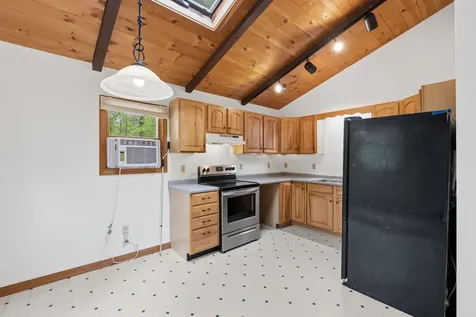139 Wintersport Street Moultonborough NH 03254