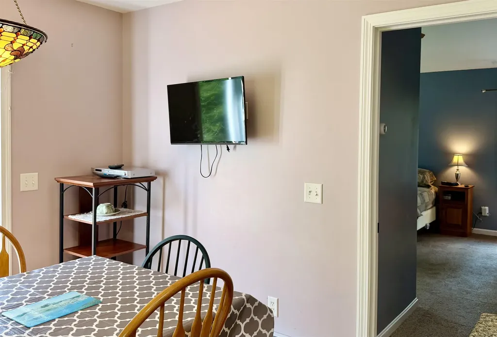 52 Ruth Way Wilmington VT 05363
