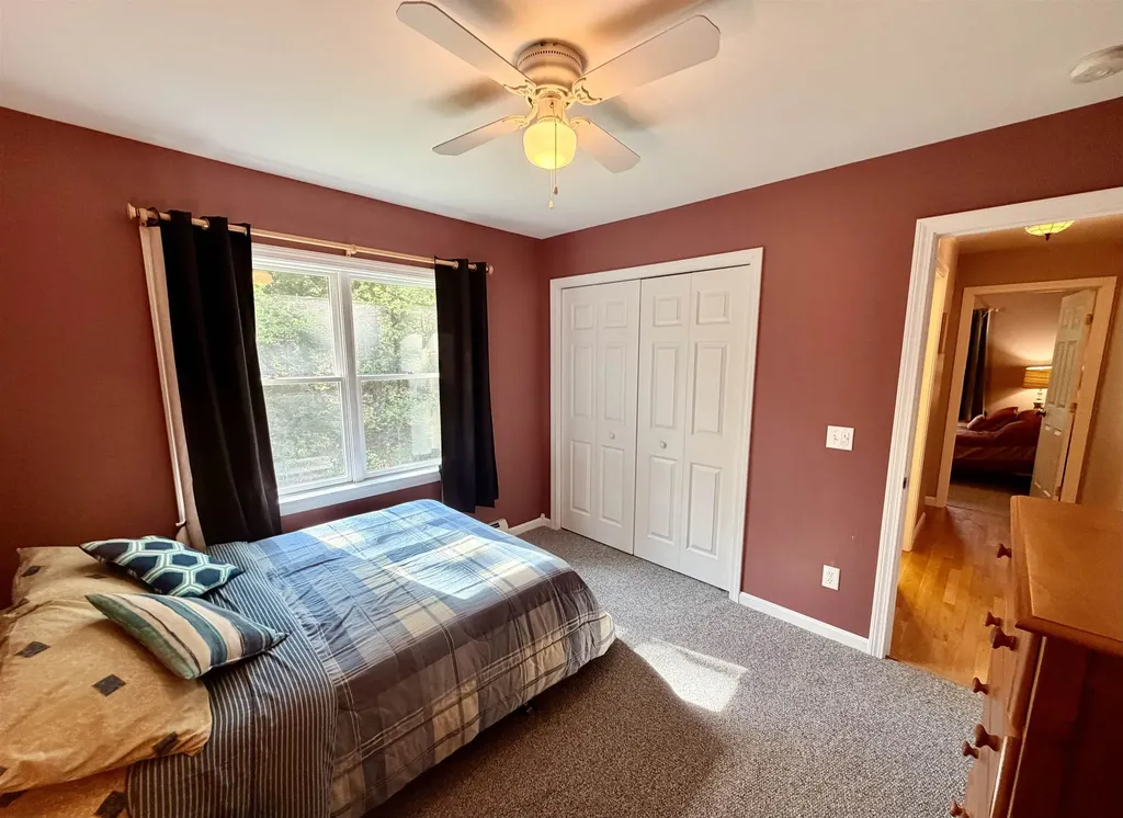 52 Ruth Way Wilmington VT 05363