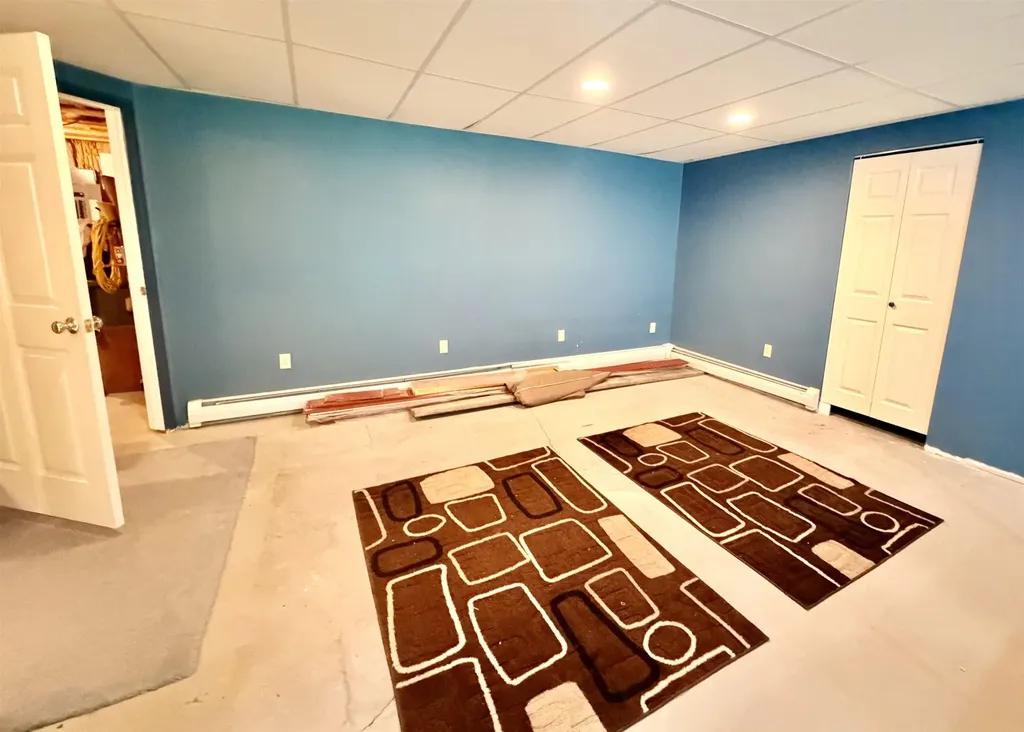 52 Ruth Way Wilmington VT 05363