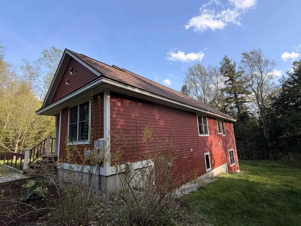 52 Ruth Way Wilmington VT 05363