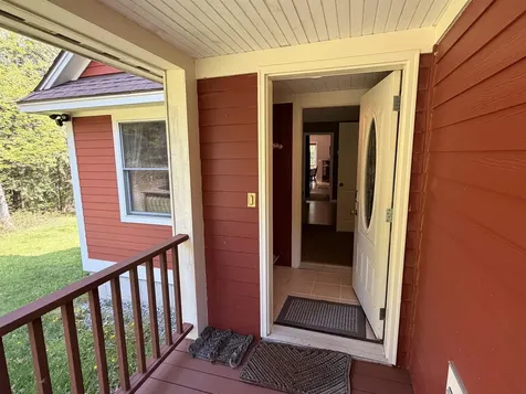 52 Ruth Way Wilmington VT 05363