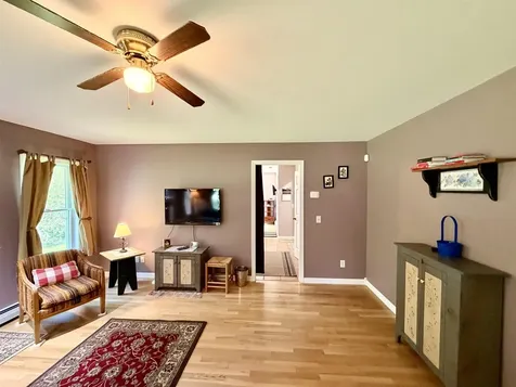 52 Ruth Way Wilmington VT 05363