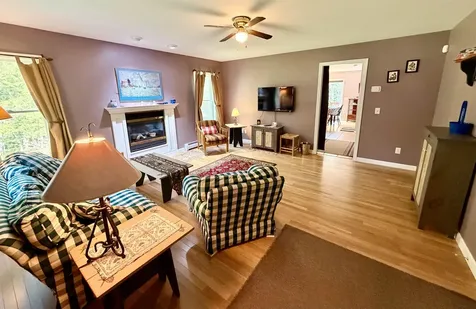 52 Ruth Way Wilmington VT 05363