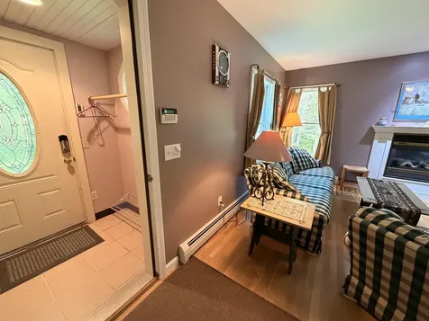 52 Ruth Way Wilmington VT 05363