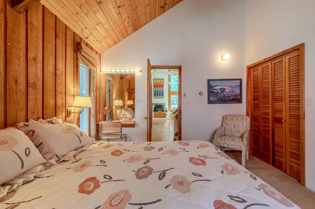 63 Raspberry Hill Road Winhall VT 05340