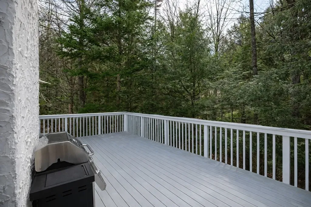 63 Raspberry Hill Road Winhall VT 05340