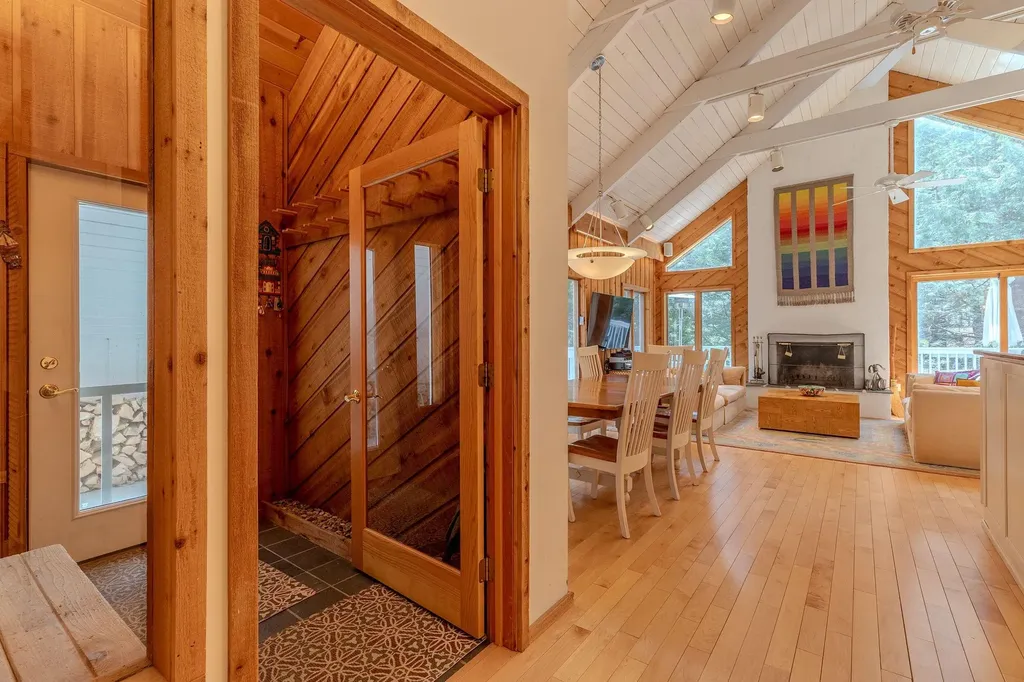 63 Raspberry Hill Road Winhall VT 05340
