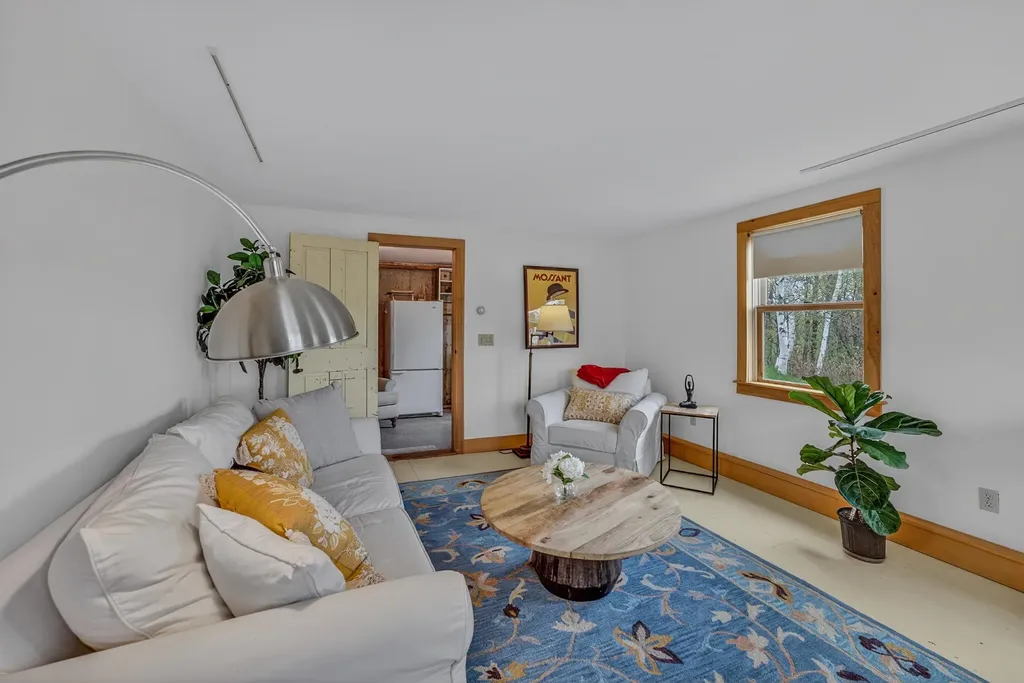 2923 Diamond Hill Road St. Johnsbury VT 05819