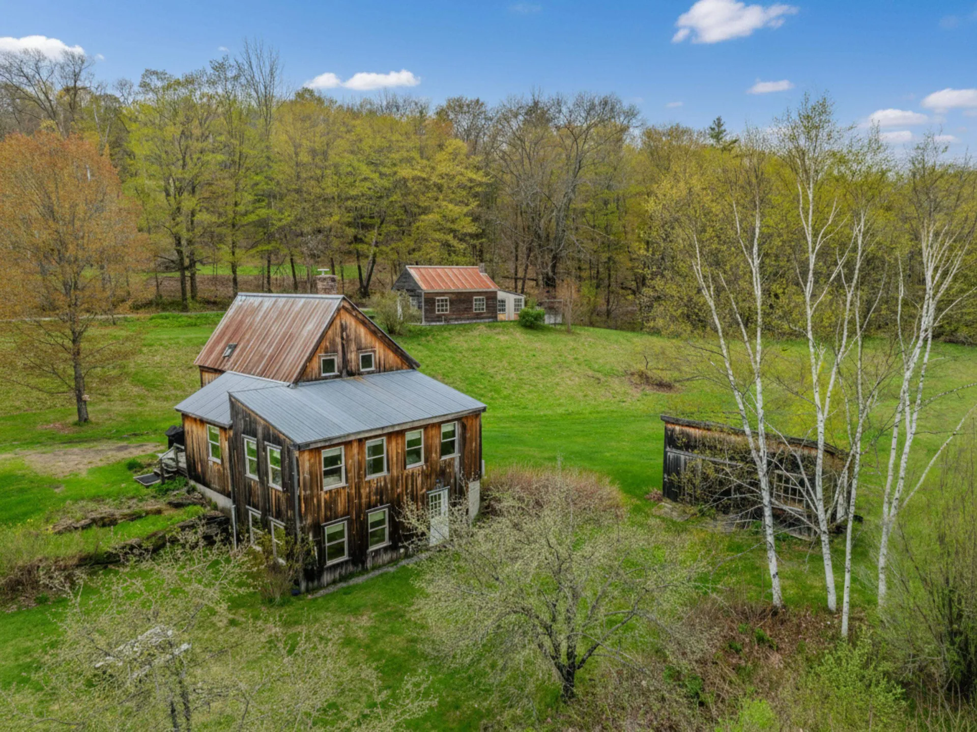 2923 Diamond Hill Road St. Johnsbury VT 05819