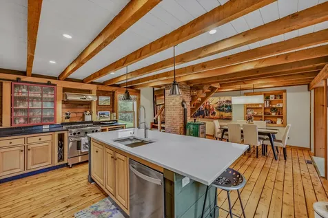 2923 Diamond Hill Road St. Johnsbury VT 05819