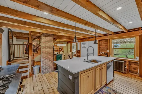 2923 Diamond Hill Road St. Johnsbury VT 05819